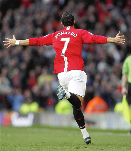 并贡献了3 并贡献了3